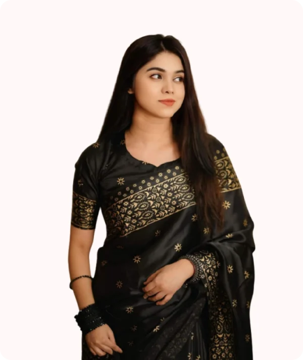 কালো সিল্ক শাড়ি